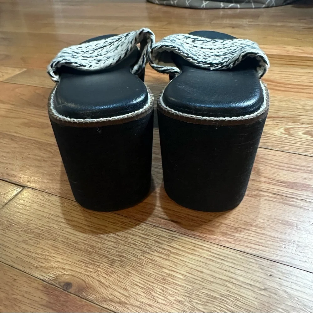 Dirty Laundry Pivot Platform Slide‎ Sandal Y2K Size 7